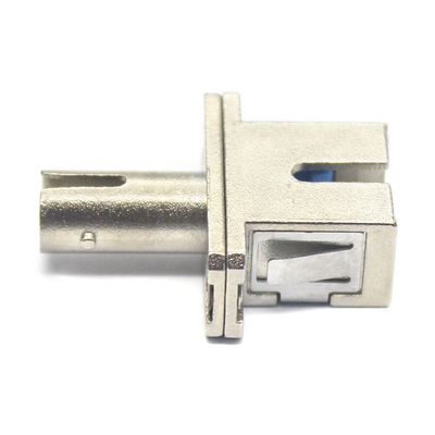 Laag invoegverlies SC UPC naar ST UPC Simplex optische adapter in metalen behuizing met flenster