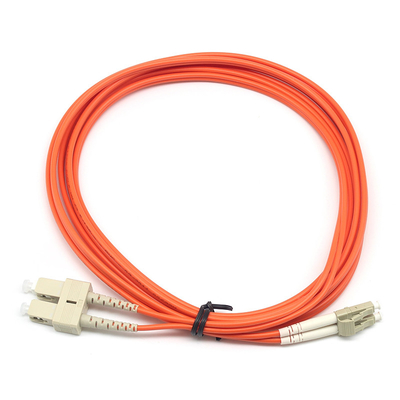 High-Performance Duplex Fiber Optic Patch Cord LC PC naar SC PC