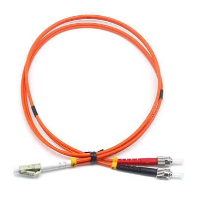 OM1 Fiber Optic Patch Cord FTTH CE-gecertificeerde APC Single Mode