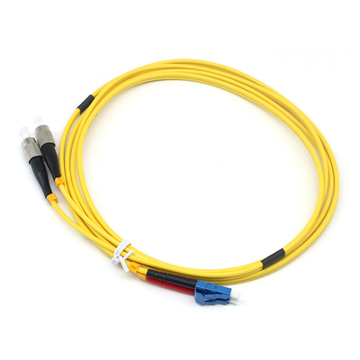 LSZH 3.0mm St Lc Fiber Patch Cable 2.0mm Duplex LC UPC naar FC UPC SM