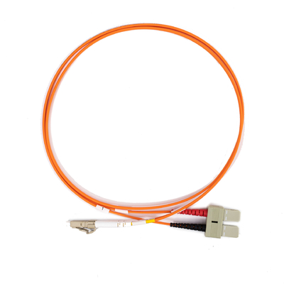 FTTH Duplex FC APC naar FC UPC SM Fiber Optic Patch Cord voor en 1000 verbindingstijden