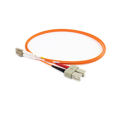 FTTH Duplex FC APC naar FC UPC SM Fiber Optic Patch Cord voor en 1000 verbindingstijden