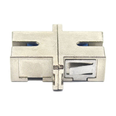 GSM-netwerk SC UPC Simplex metalen behuizing vezeladapter met flenstopslagtemperatuur 40°C tot 85°C