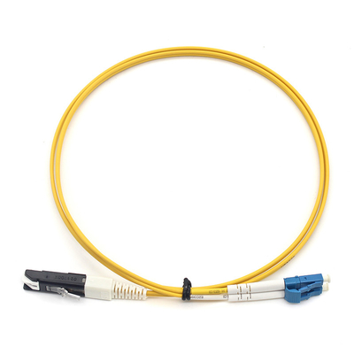 Single Mode Fiber Optic Patch Cord met PVC Duplex LC UPC tot VF45 voor oplossingen voor breedbandvezels