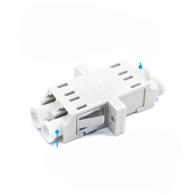 FTTH LC UPC optische quadruplexadapter met flensduur 0.2 dB 500 cyclus geslaagd