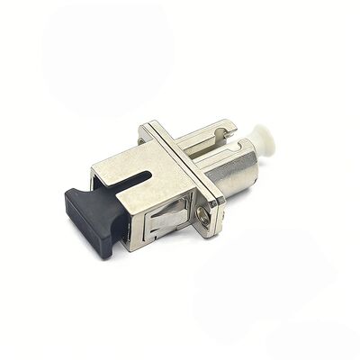 SC UPC naar LC UPC Simplex Glasvezel Adapter in metalen behuizing met flens, 0,2 dB Invoegverlies, 500 cyclus Duurzaamheid